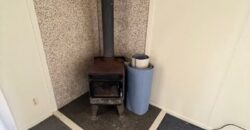 3 Bedroom Home – Great Location Close to Schools and Town