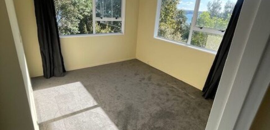 REDUCED RENT $545 PER WEEK! Ohiwa Retreat – Harbour Views