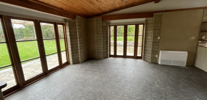 DREAM HOME – STUNNING RENOVATED ARCHITECTURAL RETREAT