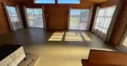 Peaceful Rural Retreat – Private, Fully Fenced & Pet Friendly