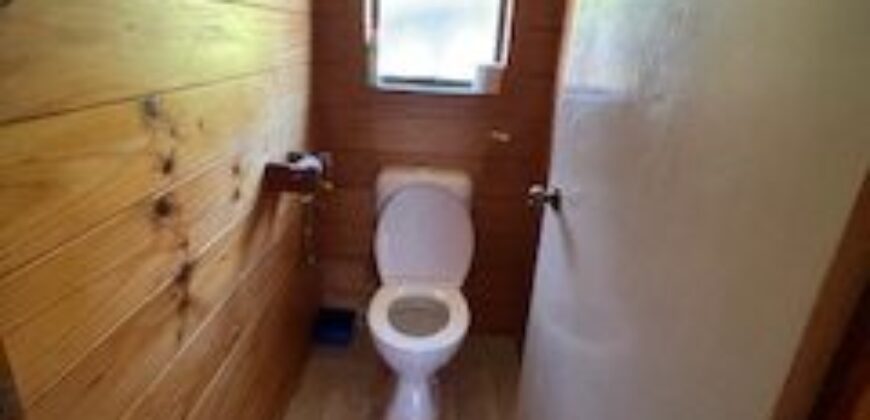 Peaceful Rural Retreat – Private, Fully Fenced & Pet Friendly