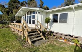 Rural Lockwood Home – Amazing Views!